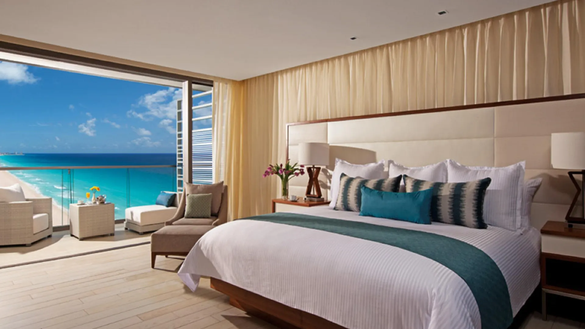 Resort Secrets The Vine Cancun (Adults Only)
