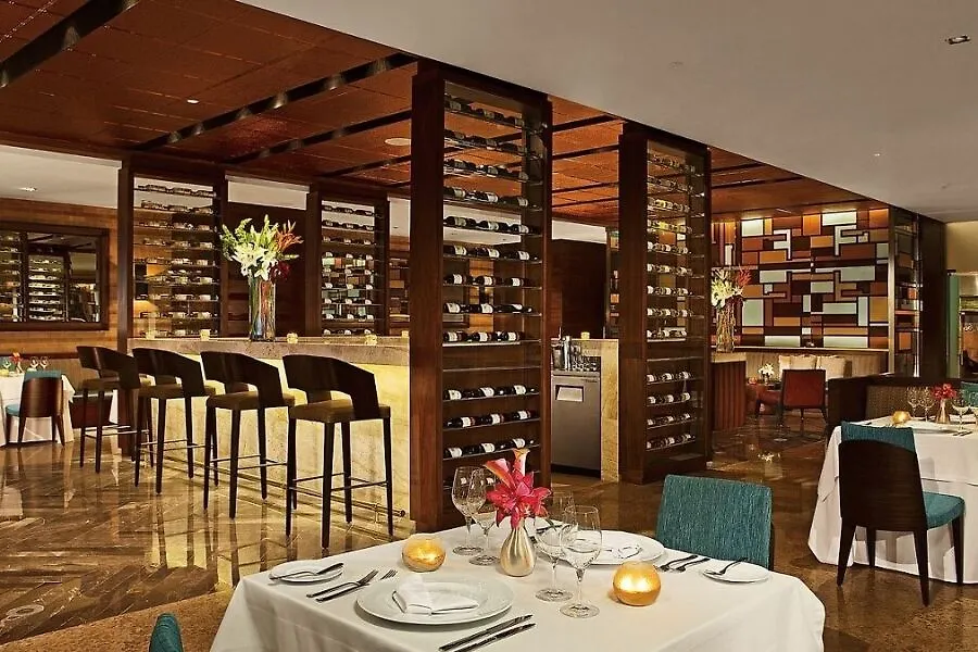 Resort Secrets The Vine Cancun (Adults Only)